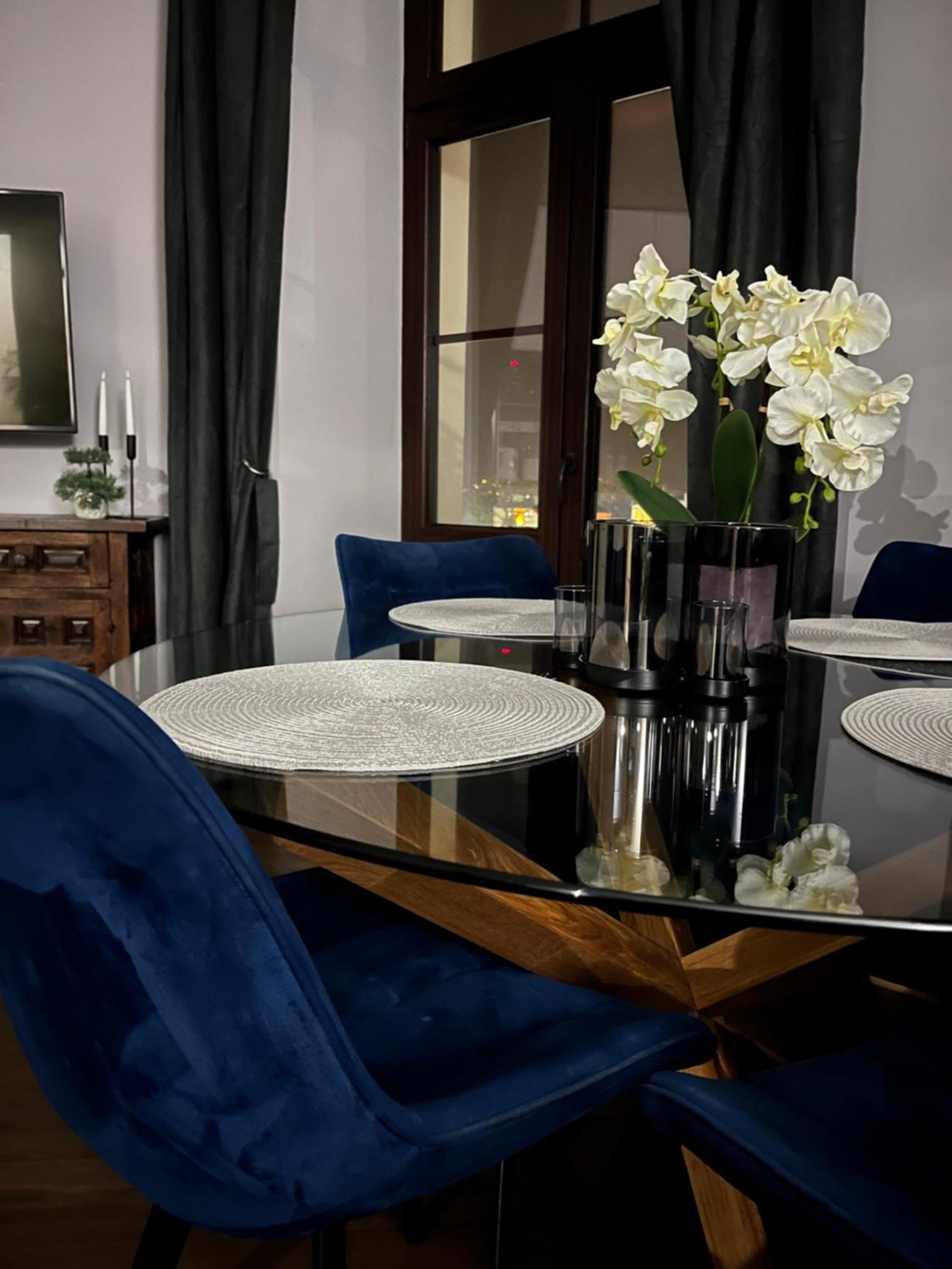 Apartamenty Luczkowskiego Z Widokiem Na Studnie 4 เฮลม์ ภายนอก รูปภาพ
