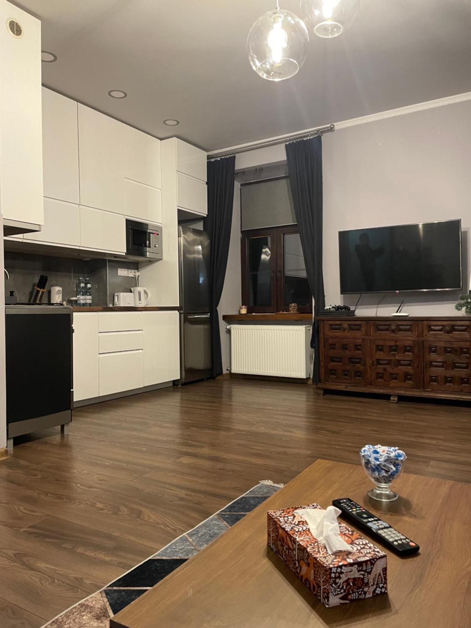 Apartamenty Luczkowskiego Z Widokiem Na Studnie 4 เฮลม์ ภายนอก รูปภาพ